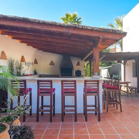 Andrago Villa