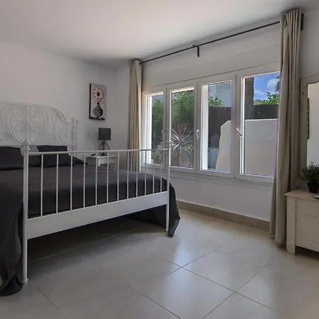 Andrago By Aguilarent * Moraira