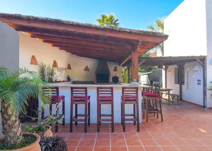 Andrago By Aguilarent Villa