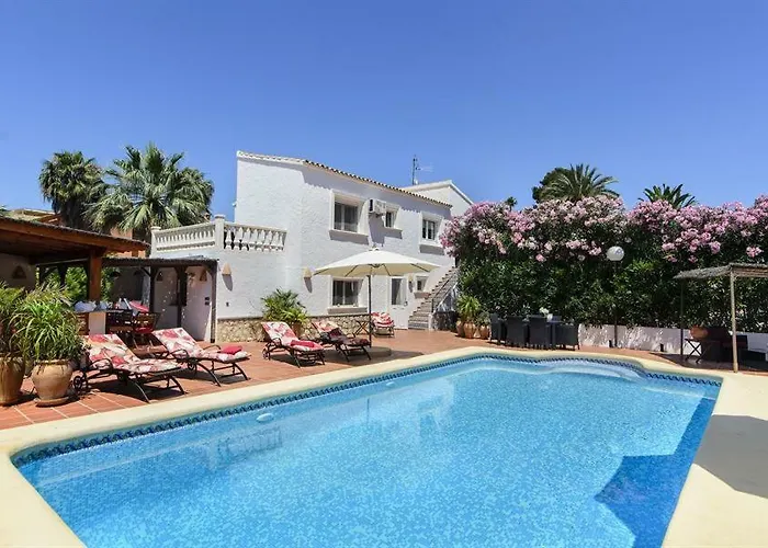 Andrago By Aguilarent